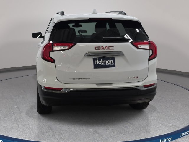 Used 2023 GMC Terrain AT4 AWD/4WD image 7