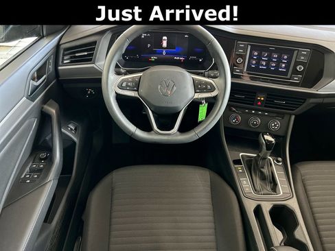 Certified 2024 Volkswagen Jetta S image 29