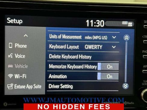 Used 2021 Toyota Highlander XLE image 32