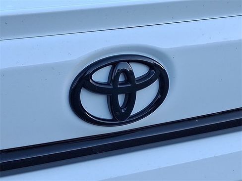 New 2026 Toyota Corolla SE image 23