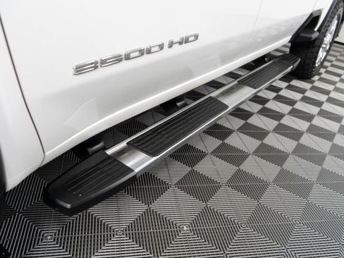 Used 2020 GMC Sierra 3500 SLT w/ SLT Premium Plus Package image 29