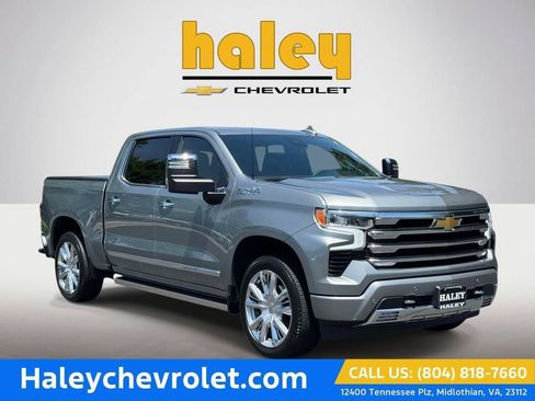 Used 2024 Chevrolet Silverado 1500 High Country w/ High Country Premium Package AWD/4WD image 1