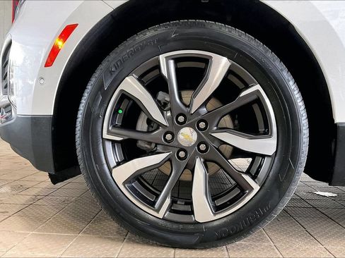 Used 2022 Chevrolet Equinox Premier FWD image 31