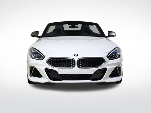 Used 2020 BMW Z4 M40i w/ Executive Package image 8
