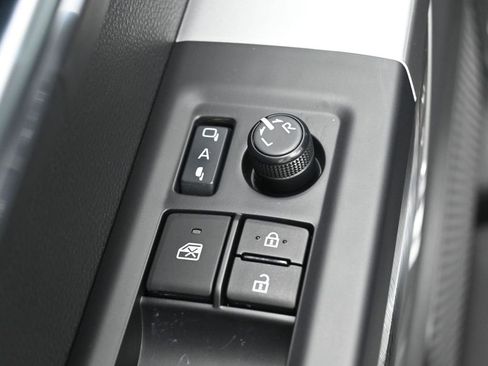 Used 2024 Toyota Tundra Platinum image 13