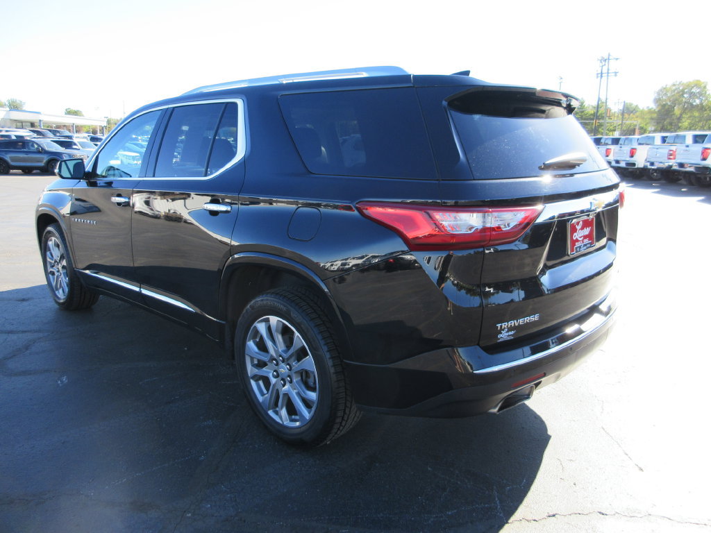 Used 2019 Chevrolet Traverse Premier w/ Driver Confidence II Package FWD image 8