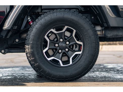 Used 2020 Jeep Gladiator Rubicon image 5