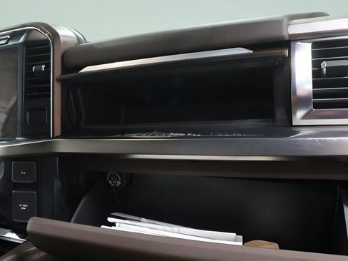 Used 2024 Ford F250 King Ranch w/ Chrome Package image 31