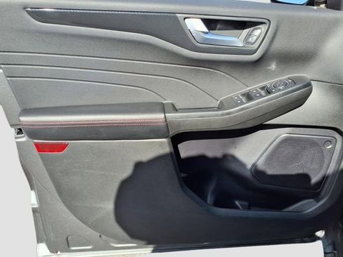 Used 2023 Ford Escape ST-Line w/ Tech Pack #1 image 17