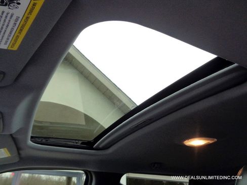 Used 2013 Ford F150 Lariat w/ Luxury Equipment Group image 18