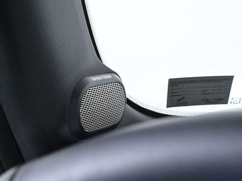 Certified 2025 MINI Cooper S image 22