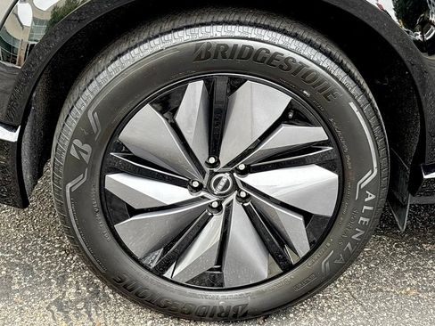 Certified 2024 Nissan Ariya AWD image 28