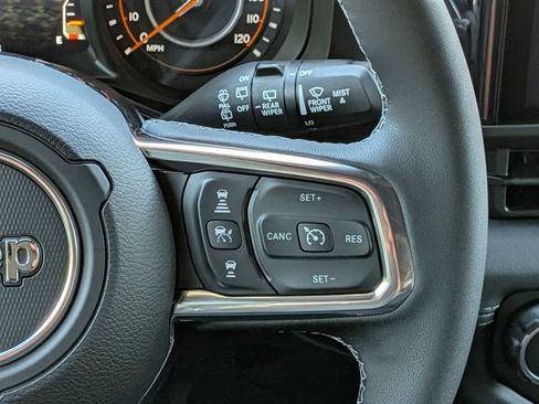 New 2026 Jeep Wrangler Unlimited Sahara w/ Safety Group AWD/4WD image 20
