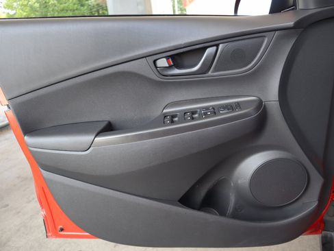 Used 2020 Hyundai Kona SEL image 34