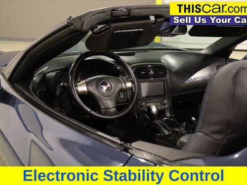 Used 2011 Chevrolet Corvette Convertible w/ 1LT RWD image 19