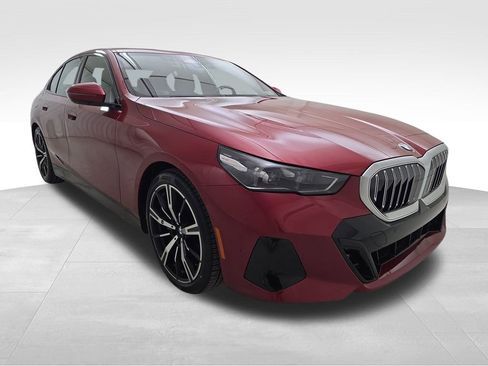 Certified 2024 BMW 530i xDrive 530i xDrive w/ M Sport Package image 2