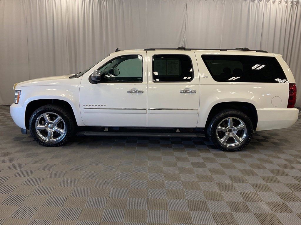 Used 2013 Chevrolet Suburban LTZ AWD/4WD image 21