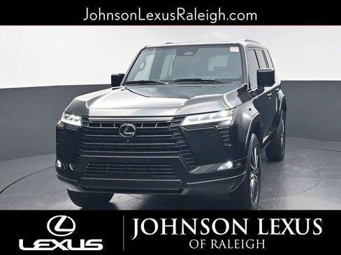 Certified 2025 Lexus GX 550 w/ Cold Area Package image 5
