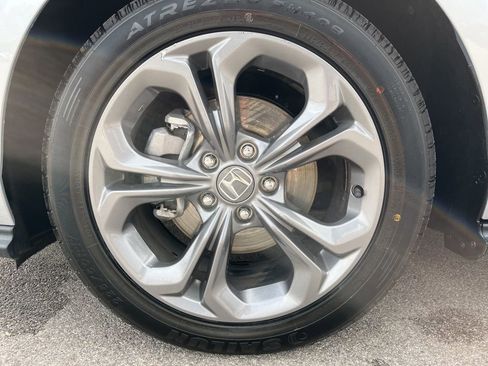 Used 2024 Honda Accord EX image 11