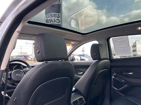 Used 2018 Jaguar E-PACE S image 42
