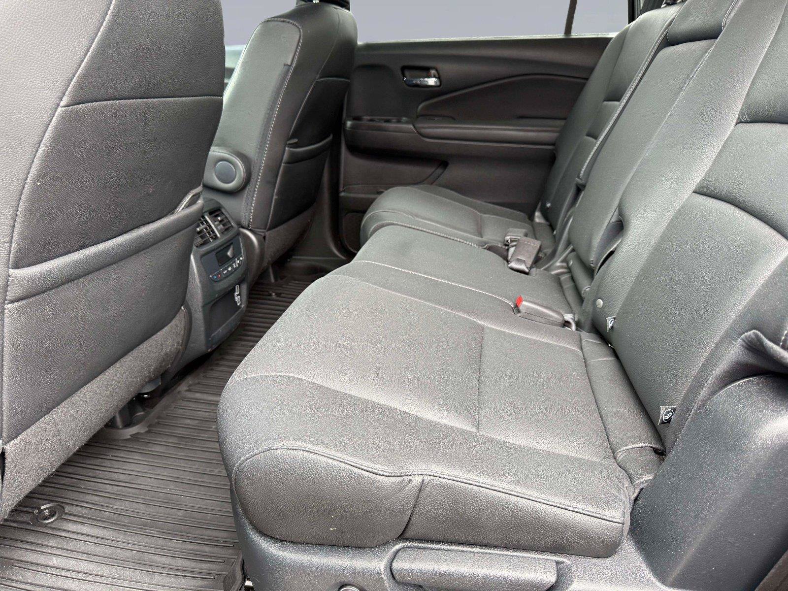 Certified 2022 Honda Pilot Special Edition image 14