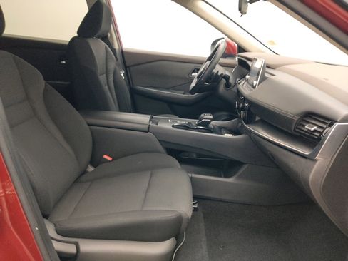 Used 2021 Nissan Rogue SV FWD image 21