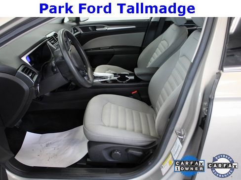 Used 2015 Ford Fusion S image 13