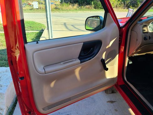 Used 2003 Ford Ranger XL image 8