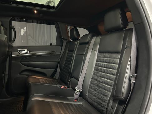 Used 2020 Jeep Grand Cherokee Limited X AWD/4WD image 32