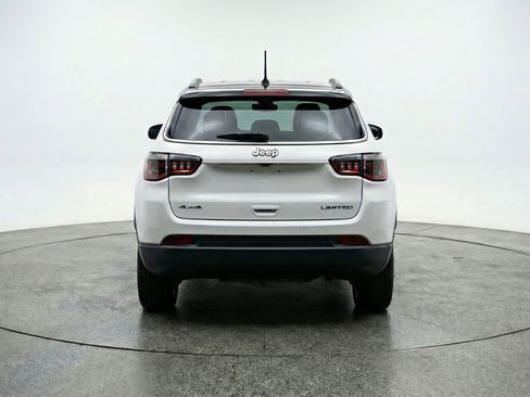 Used 2025 Jeep Compass Limited AWD/4WD image 7