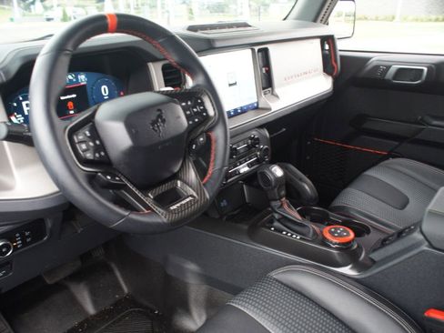 Used 2024 Ford Bronco Raptor w/ Interior Carbon Fiber Pack 6 AWD/4WD image 16