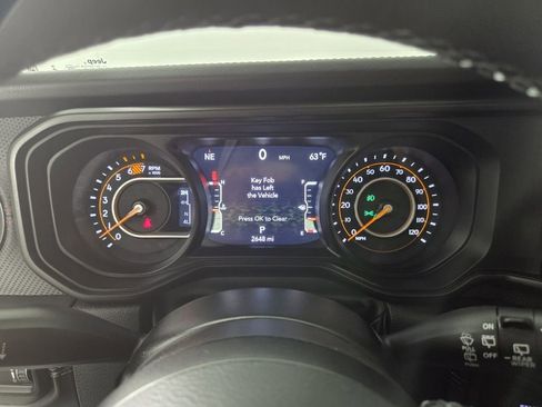 Certified 2025 Jeep Wrangler Unlimited Rubicon image 10