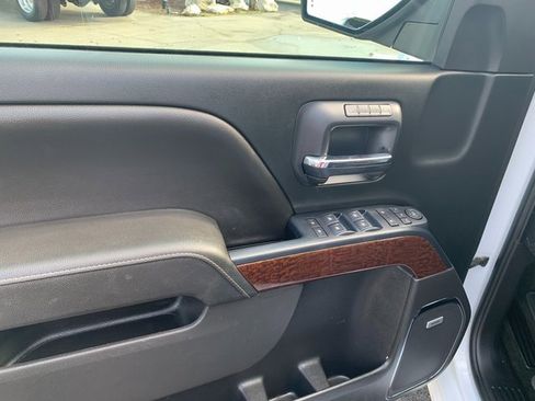 Used 2018 GMC Sierra 1500 SLT image 20