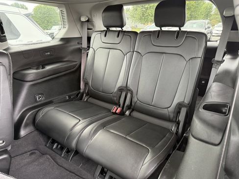 Used 2022 Jeep Grand Cherokee L Limited image 14