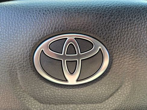 Used 2024 Toyota Tacoma Limited w/ Limited Package (LT) AWD/4WD image 36