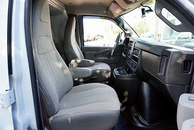 Used 2023 Chevrolet Express 2500 w/ Driver Convenience Package RWD image 18