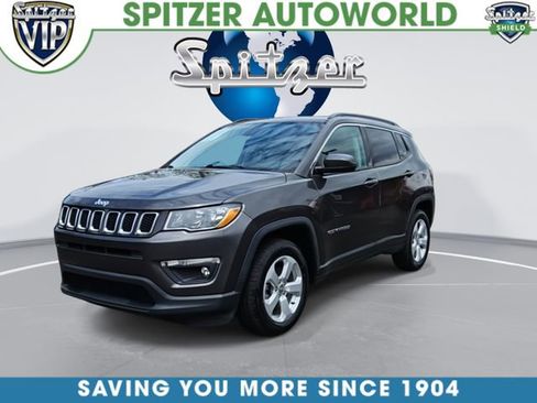 Used 2019 Jeep Compass Latitude w/ Cold Weather Group AWD/4WD image 4