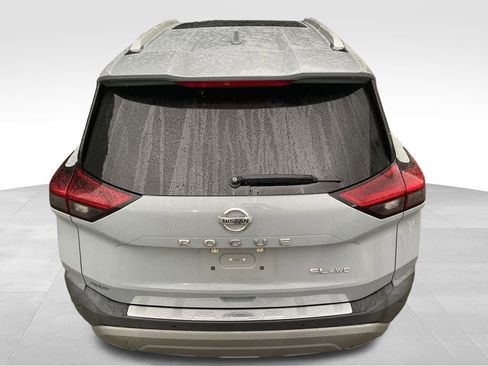 Used 2021 Nissan Rogue SL w/ Premium Package image 5