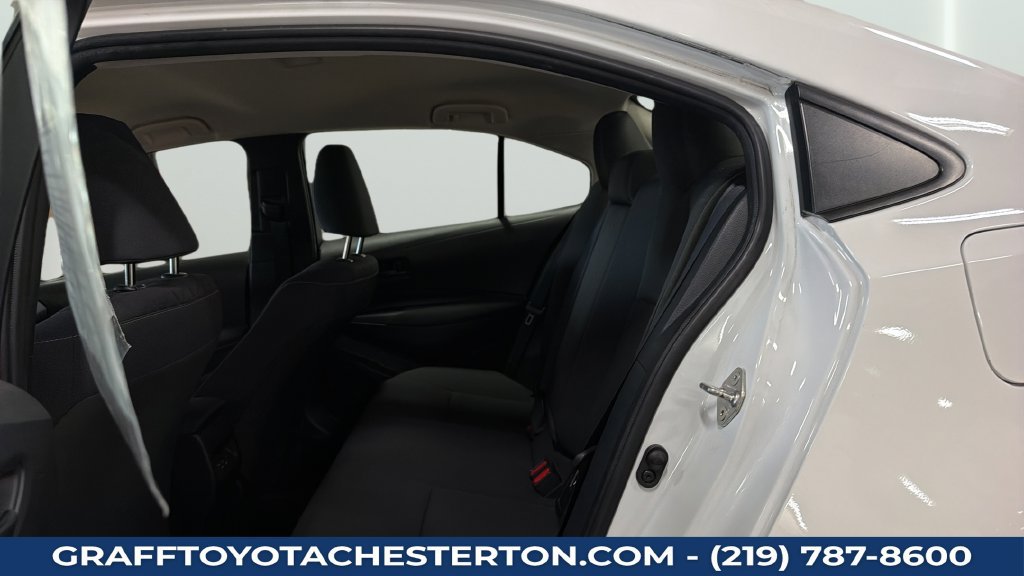 Used 2024 Toyota Corolla LE AWD/4WD image 25