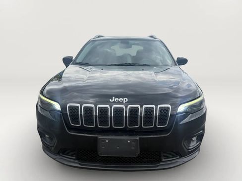 Used 2019 Jeep Cherokee Latitude w/ Popular Appearance Group AWD/4WD image 8