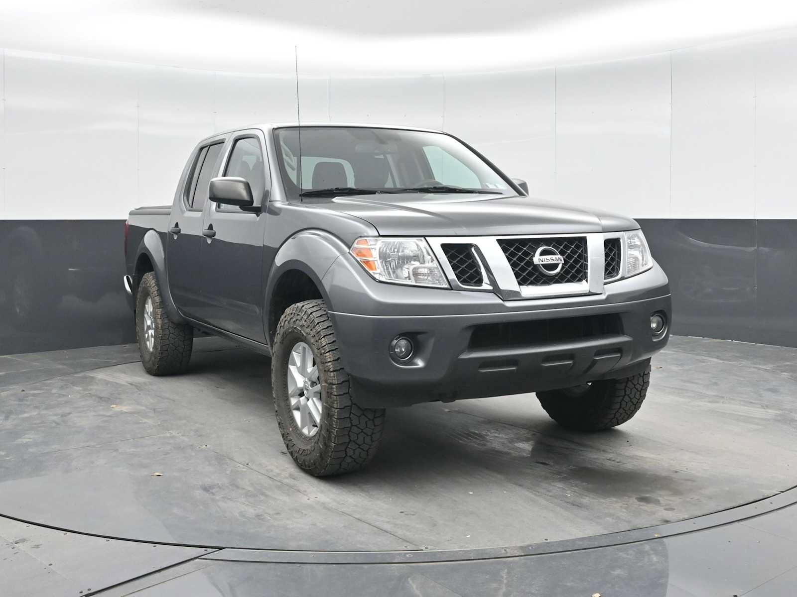 Used 2021 Nissan Frontier SV AWD/4WD image 5