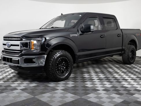 Used 2019 Ford F150 XLT image 1