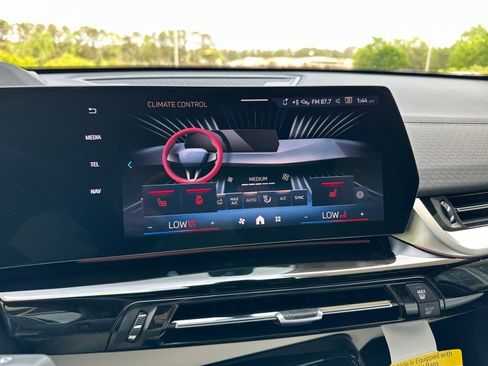 New 2026 BMW X2 xDrive28i w/ Technology Package image 27