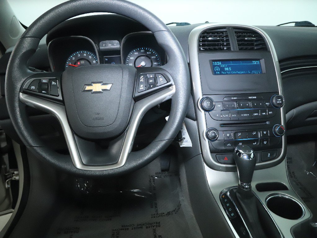 Used 2014 Chevrolet Malibu LS w/ Protection Package FWD image 25