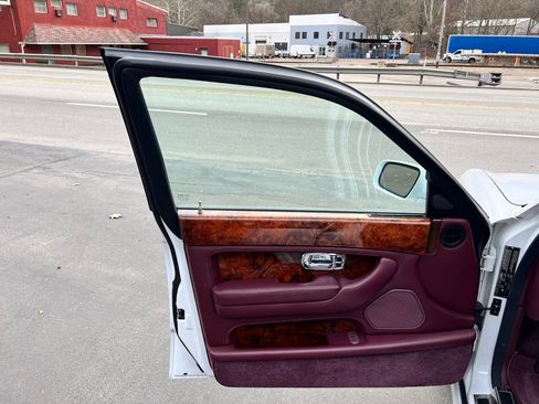 Used 2000 Bentley Arnage Red Label RWD image 12