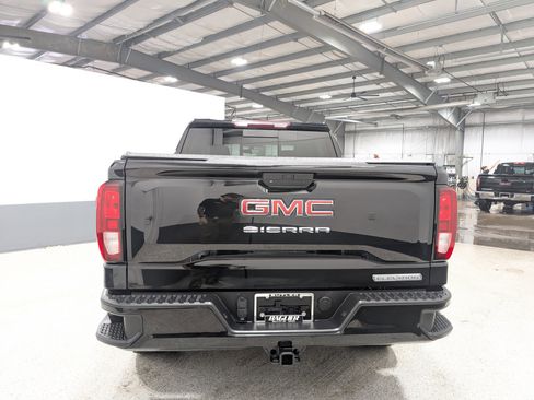 Used 2021 GMC Sierra 1500 Elevation image 4