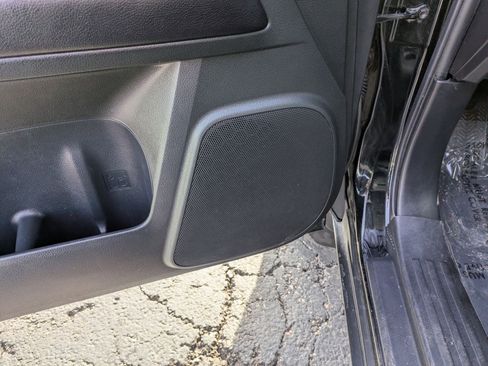 Used 2017 Toyota 4Runner SR5 image 13