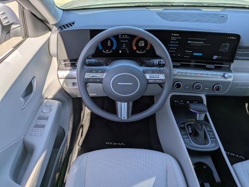 New 2026 Hyundai Kona SE image 16