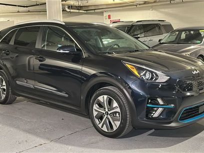 Used 2022 Kia Niro EX Premium w/ Cold Weather Package