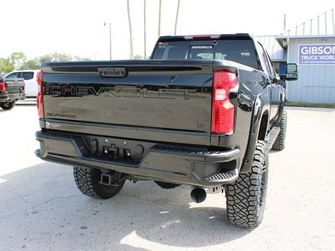 Used 2023 Chevrolet Silverado 2500 LT w/ True North Edition AWD/4WD image 11